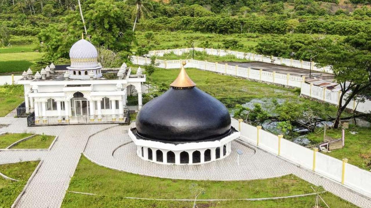 Kubah 80 ton terseret tsunami Aceh sejauh 2,5 km