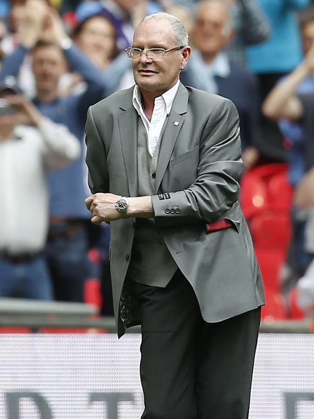 12 Pesepak Bola yang Gagal Tularkan Kesuksesan Menjadi Pelatih