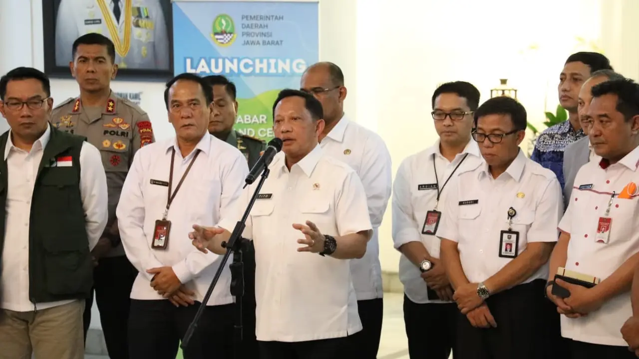 Mendagri Apresiasi Gubernur Jabar Atas Langkah Penanganan COVID-19