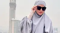 Inspirasi Dapur Mungil Okie Agustina, Ide Desain yang Bikin Dapur Kecil Terlihat Mewah