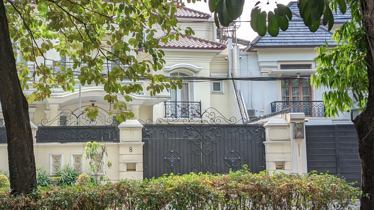 Rumah Mewah eks Pejabat MA Zarof Ricar di Jaksel