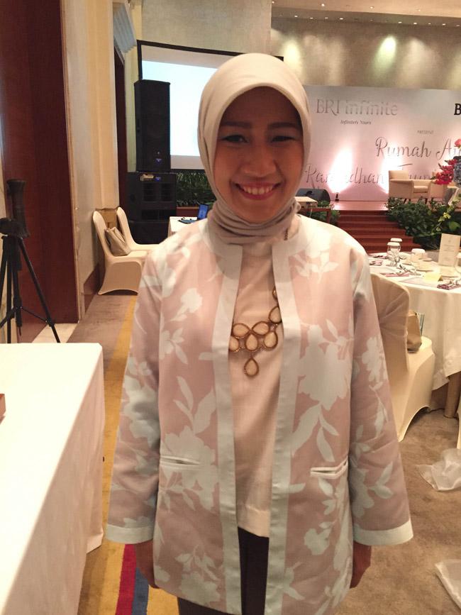 Dr. Sari Chairunnisa, SpKK |Foto: copyright vemale.com