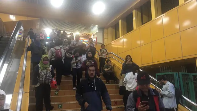 Stasiun Gondangdia