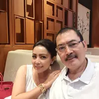 Mayangsari dan Bambang Trihatmojo (Instagram/mayangsaritrihatmodjoreal)