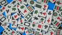 Types of mahjong tiles. (Photo: Mahmoud Yahyaoui/Pexels)