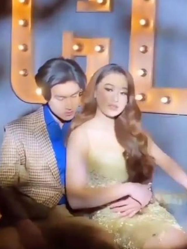 Dikabarkan Dekat, Ini 6 Gaya Pemotretan Amanda Caesa dan Anrez Adelio