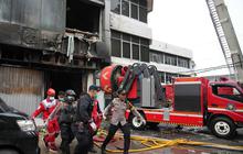 7 Menit Mencekam Kebakaran Ruko Terra Drone Kemayoran