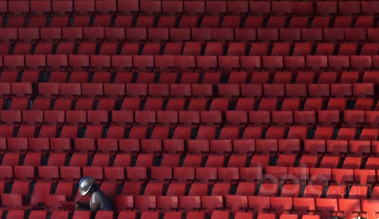 Deretan kursi yang rapih terpasang di Stadion Utama Gelora Bungk Karno, Senayan, Jakarta, Selasa (23/5/2017). Renovasi tersebut untuk persiapan Asian Games 2018. (Bola.com/Nicklas Hanoatubun)