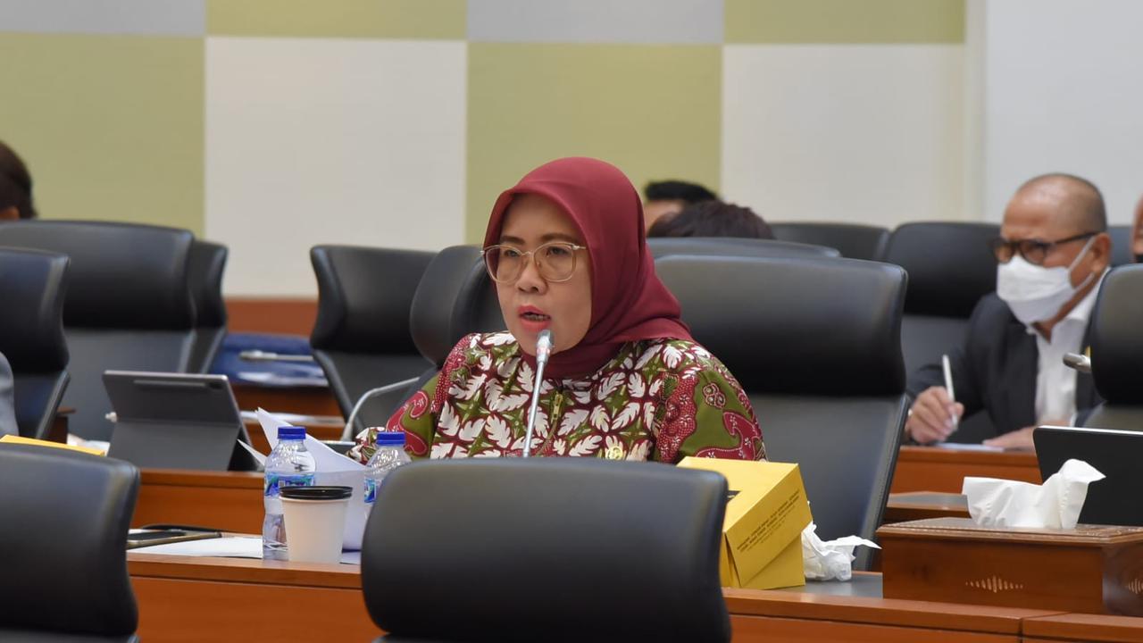 Juru Bicara Fraksi PKB, Siti Mukaromah