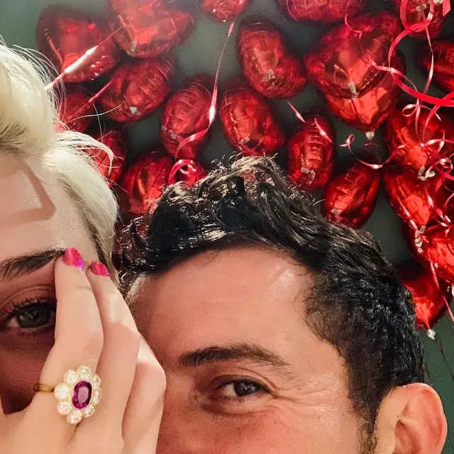 (Instagram/ katyperry - https://www.instagram.com/p/Bt5gRBDHNZl/)