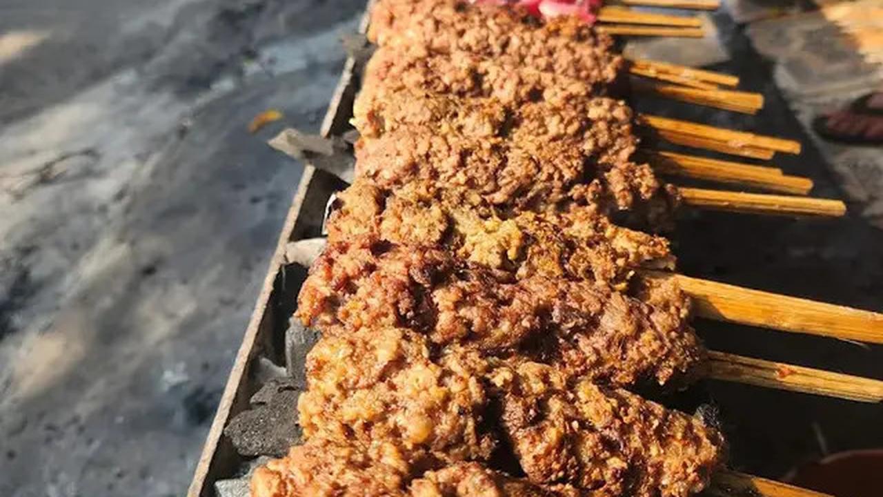 30 Rekomendasi Tempat Makan Enak di Solo, dari Legendaris hingga Instagramable