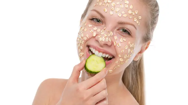 [Bintang] Tak Cuma Mengenyangkan, Oatmeal Bisa Dijadikan Masker Wajah!