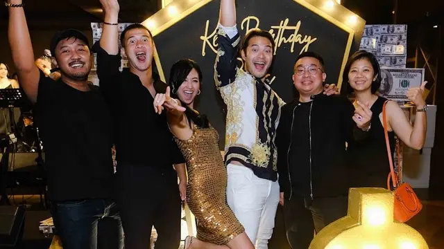 Sylvia Fully umumkan kehamilan di pesta ulang tahun Kevin Andrean (Foto: Instagram/@sylvia_fully88)