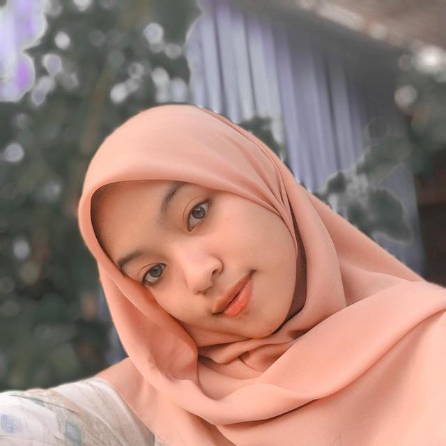 Termasuk Nissa Sabyan, Ini 7 Penyanyi Shalawat yang Pesonasanya Menawan