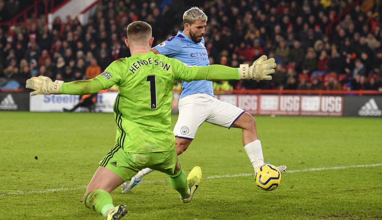 Melihat potensi besar yang dimiliki oleh kiper 22 tahun itu, MU pun mulai mempertimbangkan untuk memulangkannya ke Old Trafford. (AFP/Oli Scarff)