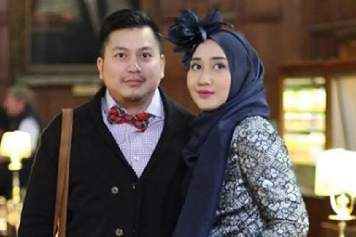 [Bintang] Dian Pelangi dan Tito Haris Prasetyo
