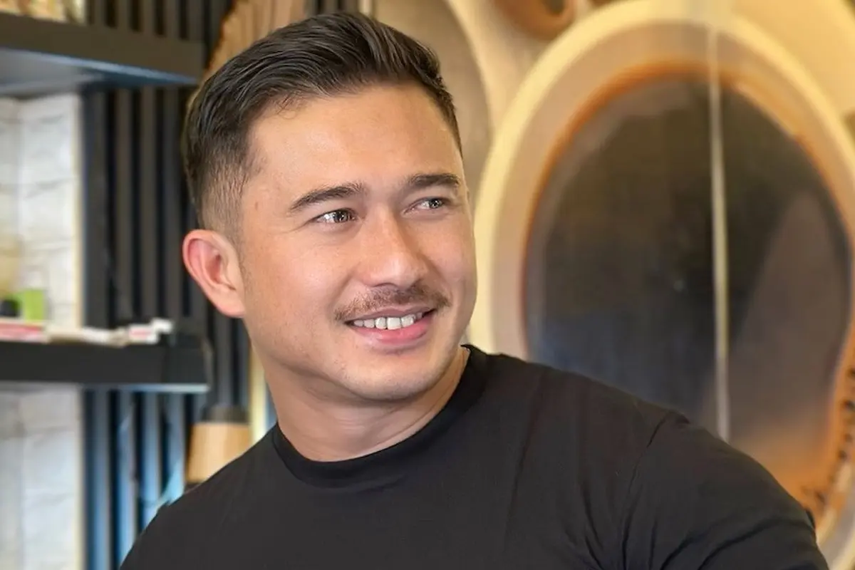 Profil Riqi Eno, dari Coba-Coba Akting hingga Nyaman di Dunia Entertainment