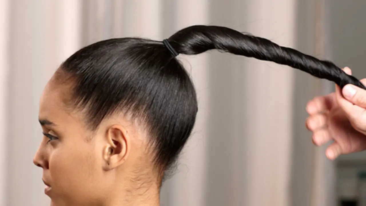 Cara Mengikat Rambut Beda yang Harus Kamu Coba Hari Ini