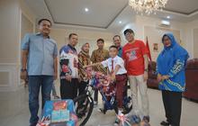 Raihan Panjat Tiang Bendera Demi Merah Putih, Gubernur Lampung Beri Hadiah Tak Terduga