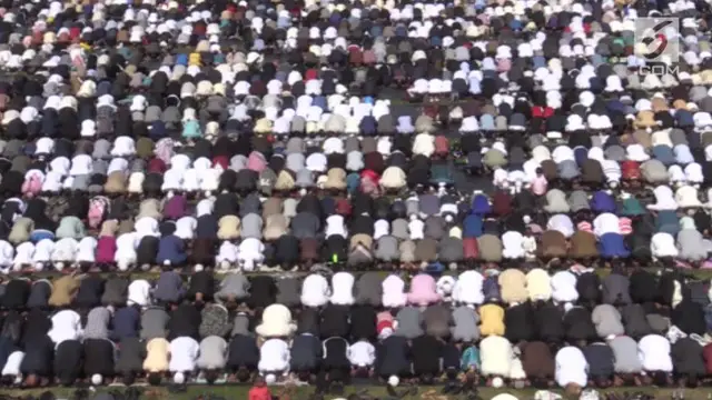 VIDEO: 140 Ribu Umat Muslim Inggris Laksanakan Salat Idul Fitri
