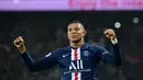 1. Kylian Mbappe (Paris Saint-Germain) - Mbappe menjadi pemain termahal di dunia saat ini. Pemain berusia 21 tahun ini memiliki nilai pasar 200 juta euro. (AFP/Martin Bureau)