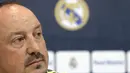 Pelatih Real Madrid, Rafael Benitez menggelar jumpa pers jelang laga La Liga melawan Celta Vigo di Madrid, Spanyol, Jumat (23/10/2015). (EPA/Zipi)