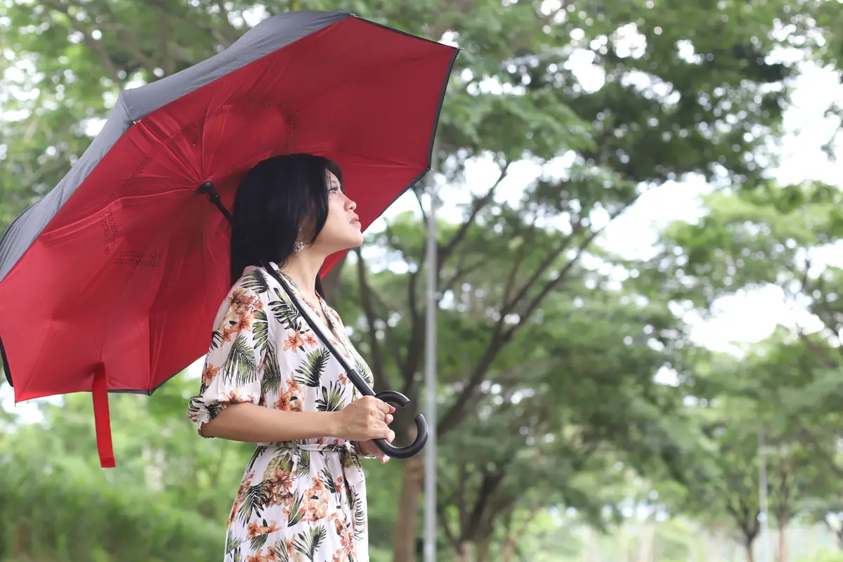 wanita januari adulting yang membingungkan