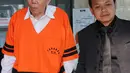 Tersangka kasus dugaan korupsi dalam pelaksanaan kerja sama rehabilitasi dan transfer kelola air di PDAM Makassar, Hengky Wijaya usai menjalani pemeriksaan lanjutan, Jakarta, Selasa (4/8/2015). (Liputan6.com/Helmi Afandi)