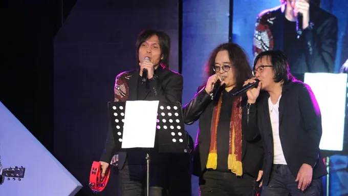 Once, Ari Lasso, Lilo