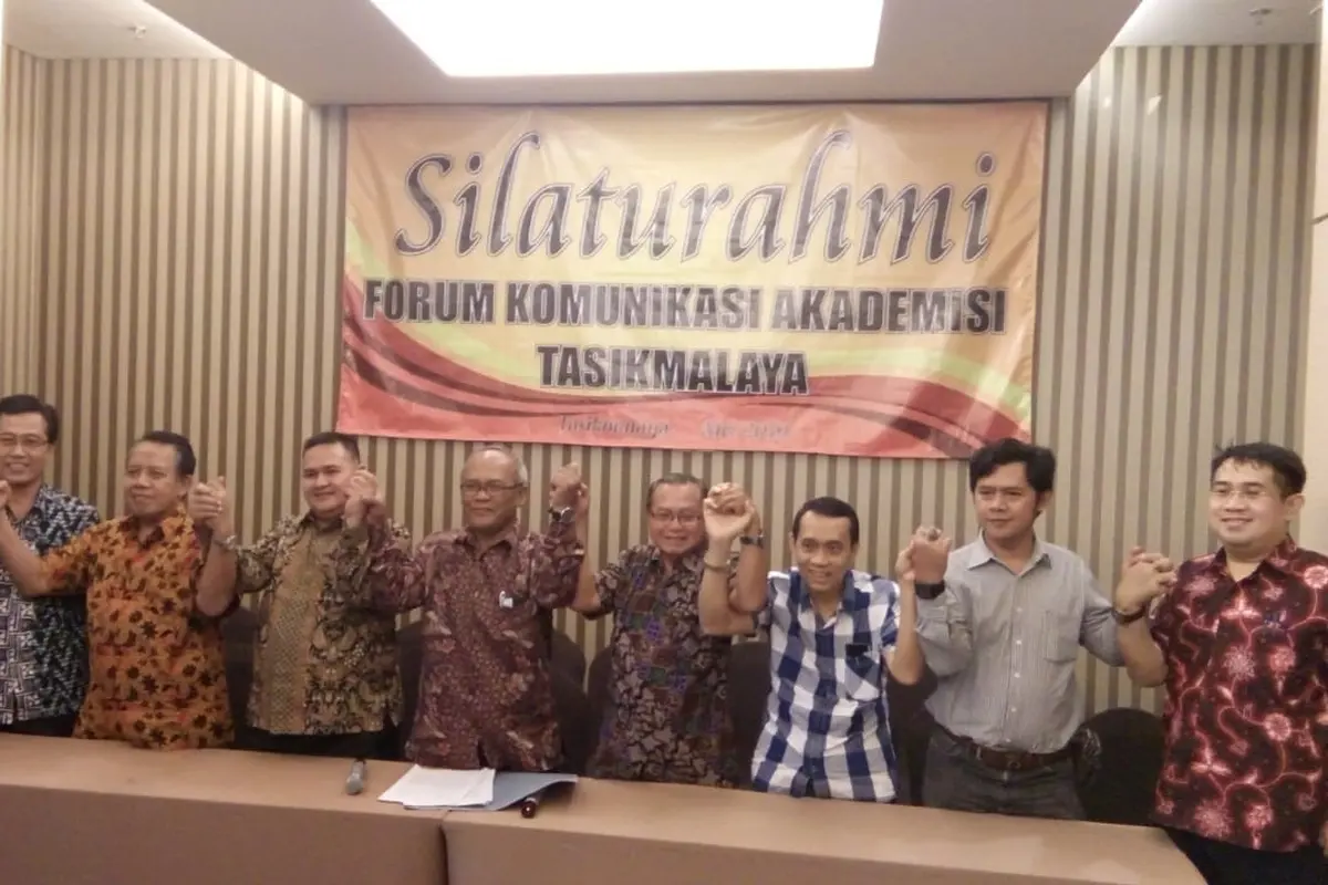 Forum Komunikasi Akademisi se Priangan Timur sepekat menolak rencana aksi People Power pada 22 Mei mendatang