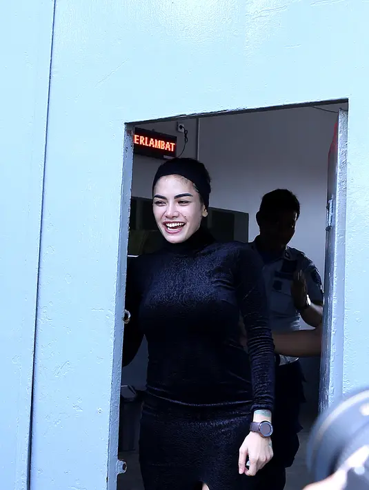 Nikita Mirzani Keluar Dari Penjara