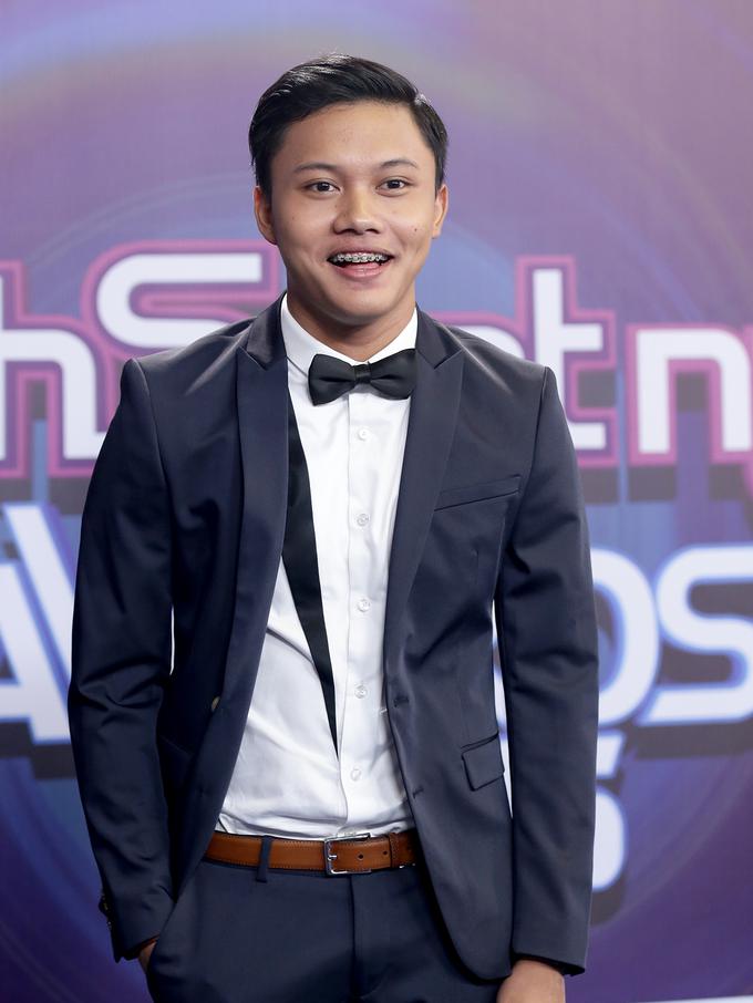 Eksis, Lagu 'Kesempurnaan Cinta' Rizky Febian Laris Manis ...