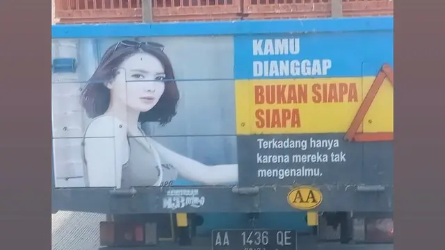 7 Potret Wika Salim Saat Hiasi Bak Truk Ini Jadi Perhatian