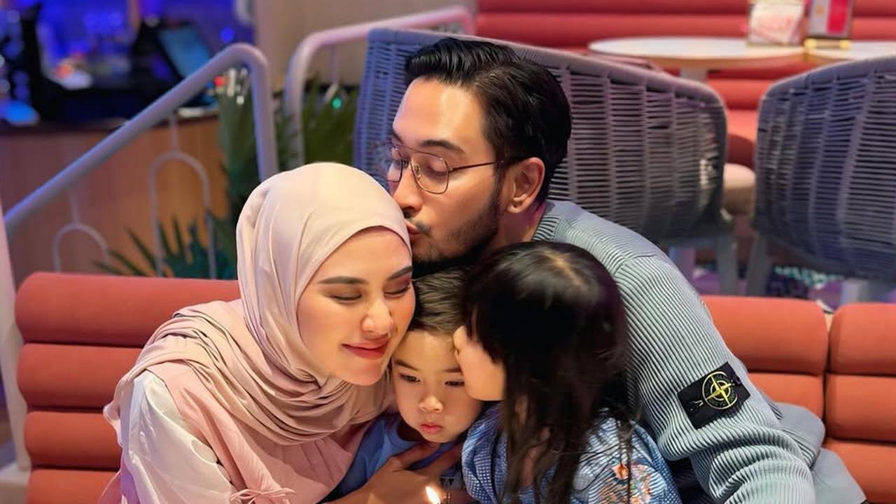 5 Potret Keluarga Syahnaz Sadiqah dan Jeje Govinda yang Kini Makin Harmonis Usai Jadi Pejabat Negara