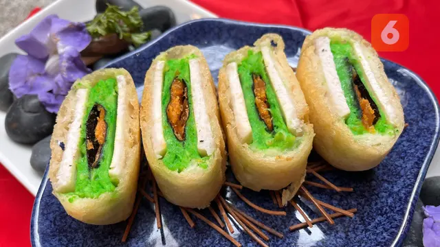 Menu penutup Three layer Yam Cake