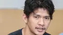 Sedang dalam film Headshot, Iko harus sedikit ada drama romantisnya. Iko Uwais memanfaatkan belajar akting drama dengan aktris cantik Chelsea Islan, yang menjadi lawan mainnya. (Adrian Putra/Bintang.com)