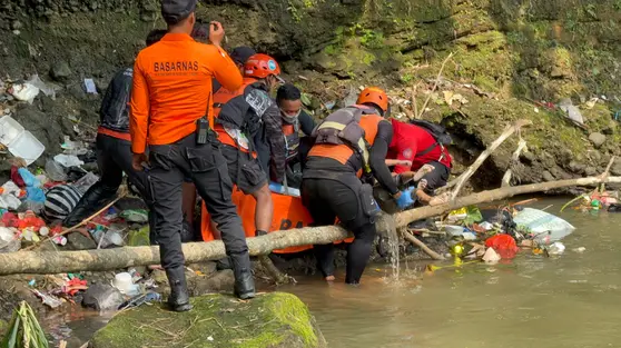 Pencarian Balita Berakhir Duka, Ditemukan Mengambang di Sungai Cicatih