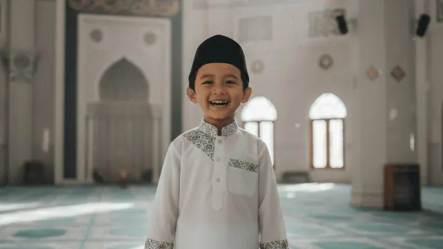 Ilustrasi baju koko anak.