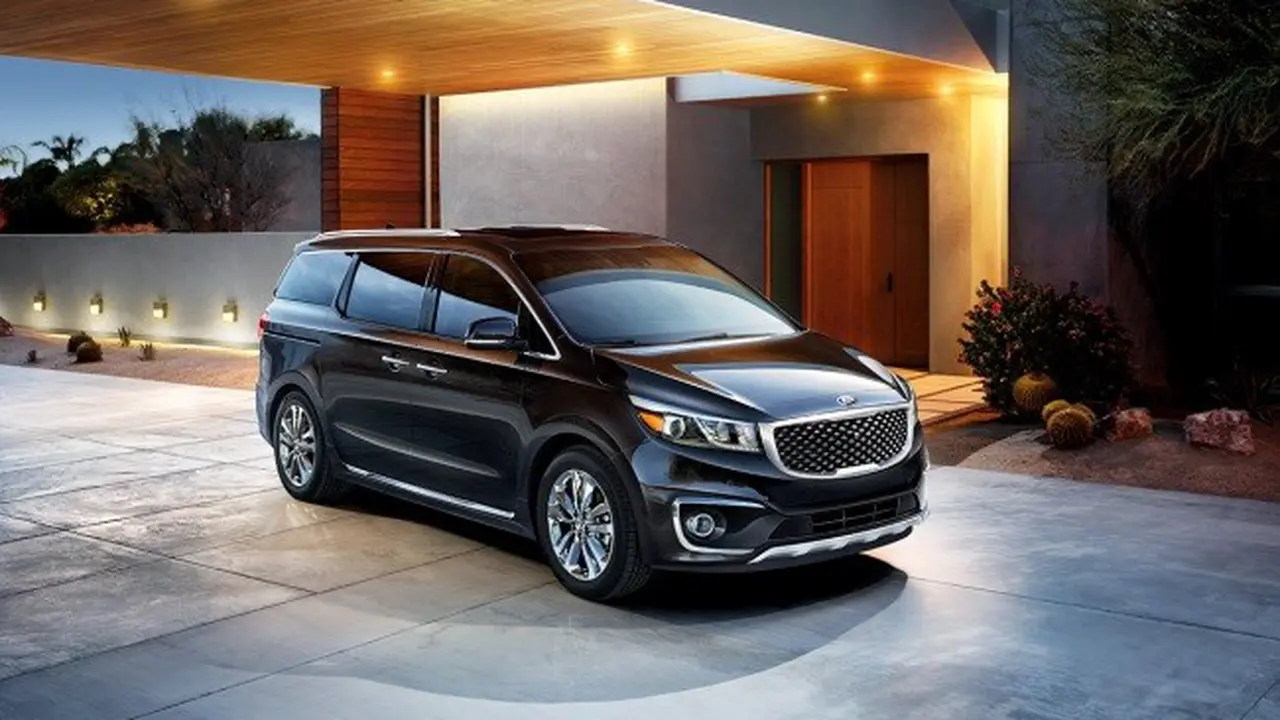 Kia Carnival