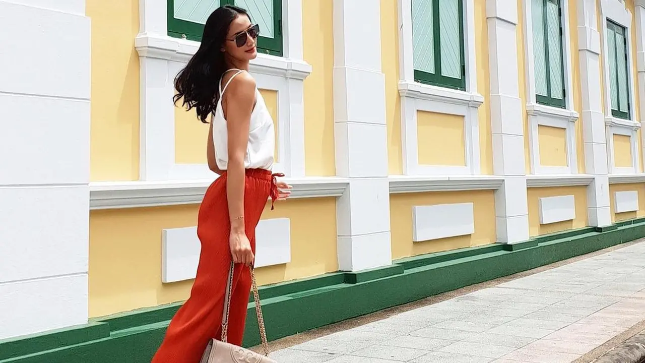 Ayu Maulida, Miss Indonesia yang berhasil masuk jajaran 21 besar Miss Universe 2020