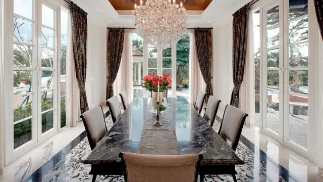 Desain Interior Rumah Klasik Masa Kini yang Tampil Mewah dan Elegan