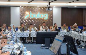 Direktur Utama Perum Bulog Ahmad Rizal Ramdhani dalam Evaluasi Kinerja 2025 dan Rencana Kerja 2026 yang berlangsung pada 11–12 Januari 2026. (Dok Bulog)