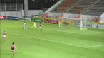Video replay unik oleh SNTV saat Sony Norde striker klub Mohun Bagan asal India gagal mencetak gol saat memperoleh peluang emas di depan gawang kosong South China di Piala AFC (9/3/2016) lalu.