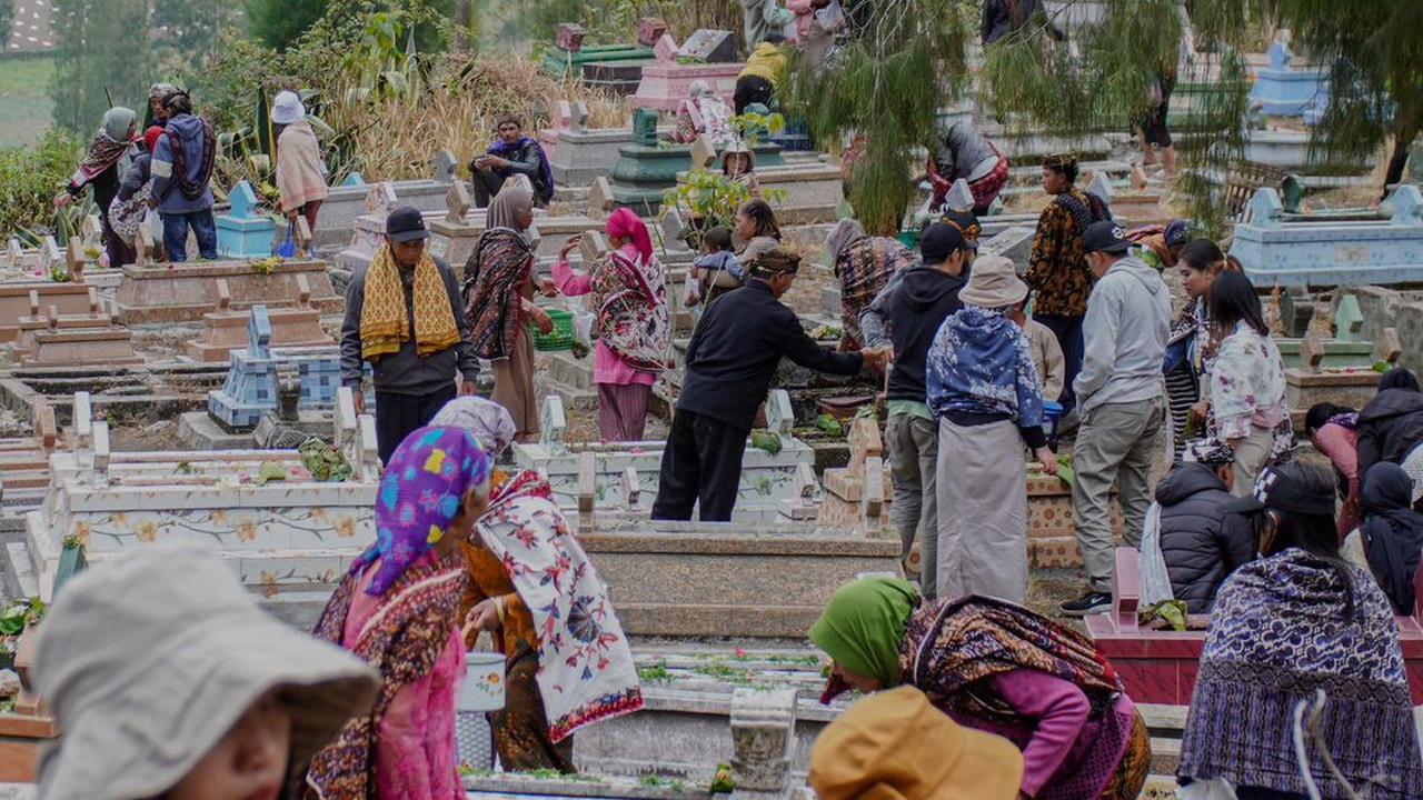 Tradisi Nyadran Masyarakat Suku Tengger di Lumajang