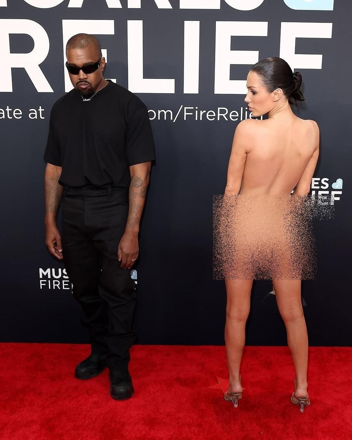 Kanye West Bianca Censori di Grammy Awards 2025