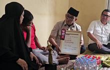 Kunjungi Keluarga Arie Basuki di Depok, Gubernur Banten Sampaikan Perkembangan Pencarian