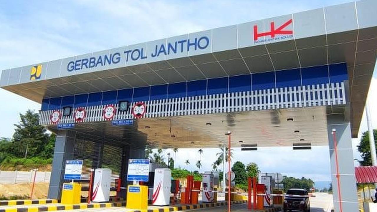 Hutama Karya mengoperasikan dua ruas tol di Jalan Tol Trans Sumatera (JTTS) secara fungsional alias tanpa tarif selama libur Natal dan Tahun Baru (Nataru) 2020/2021.