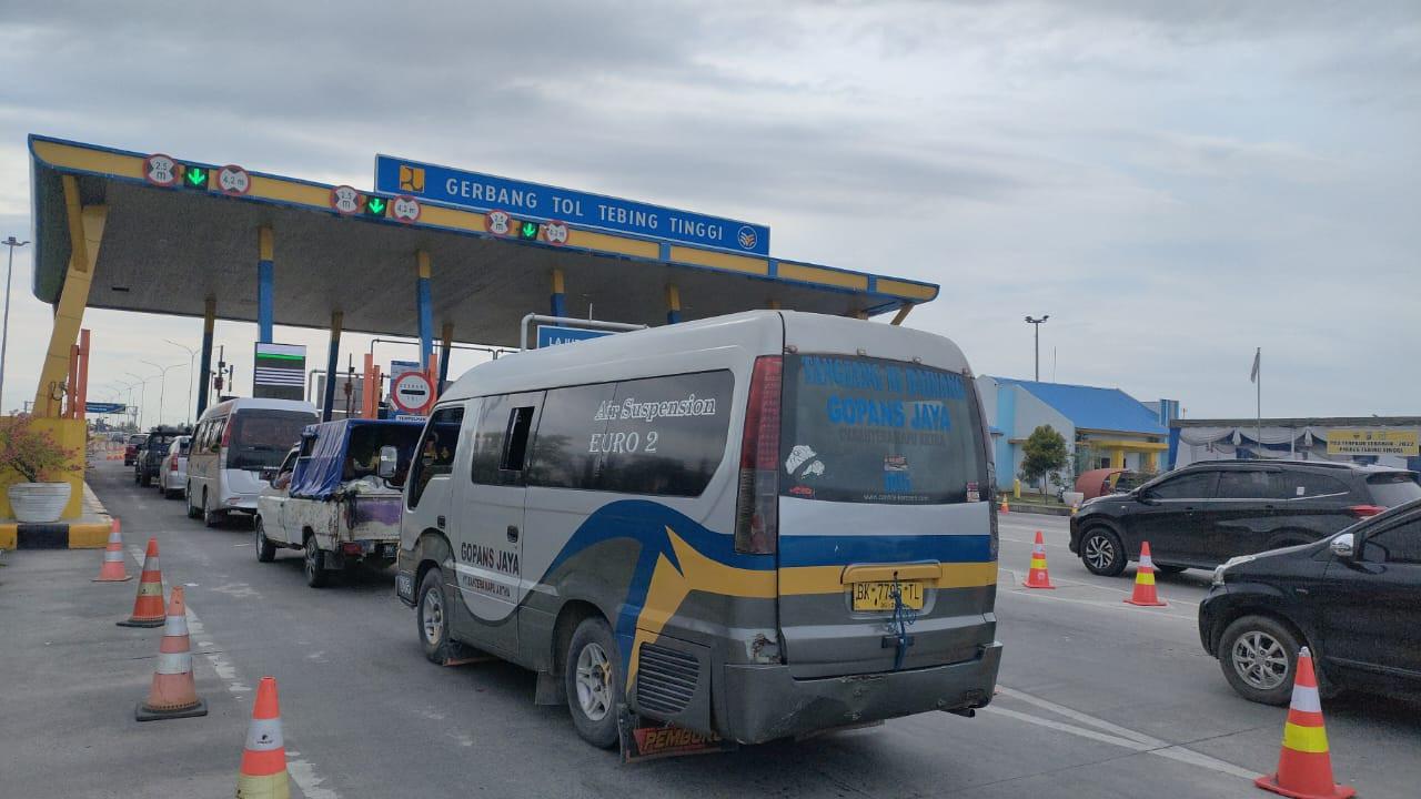 Gerbang Tol Tebing Tinggi