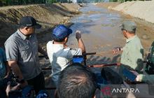 Mendagri Puji Inovasi Normalisasi Sungai Hutanabolon Tapanuli Tengah, Sedimen Jadi Tanggul