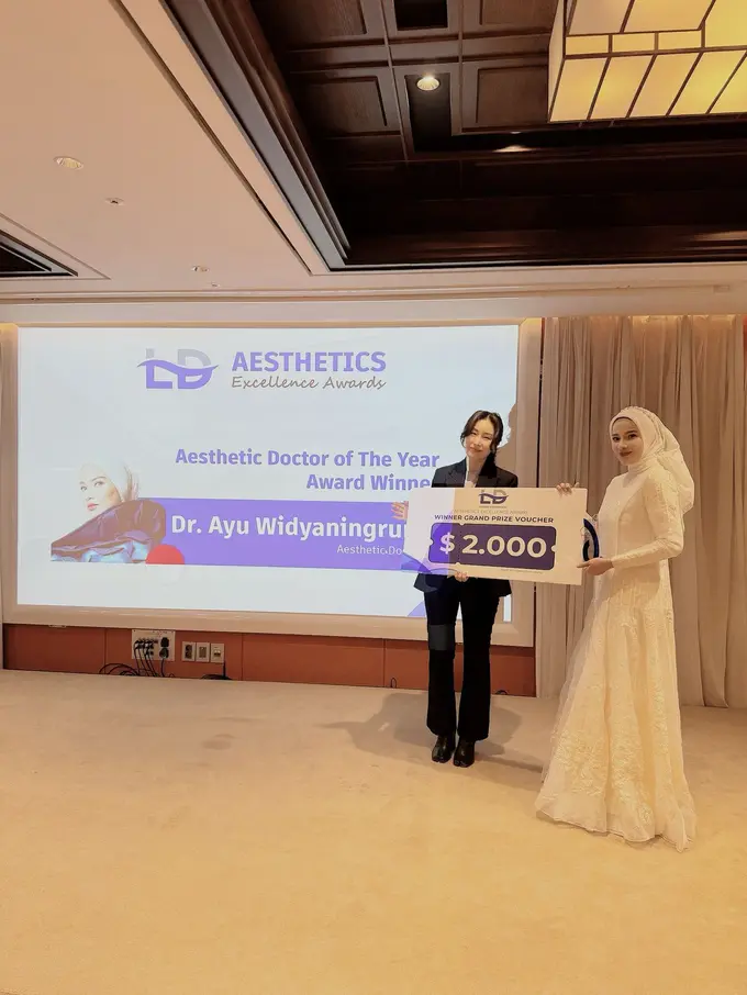 Dr. Ayu Widyaningrum Raih Penghargaan Internasional di Korea Selatan